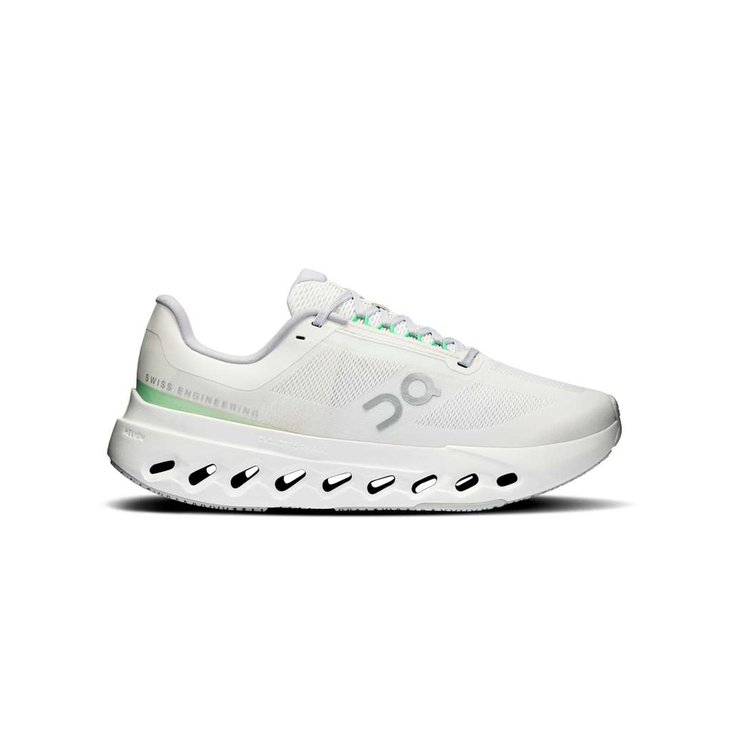 On Cloudsurfer Next - Donna