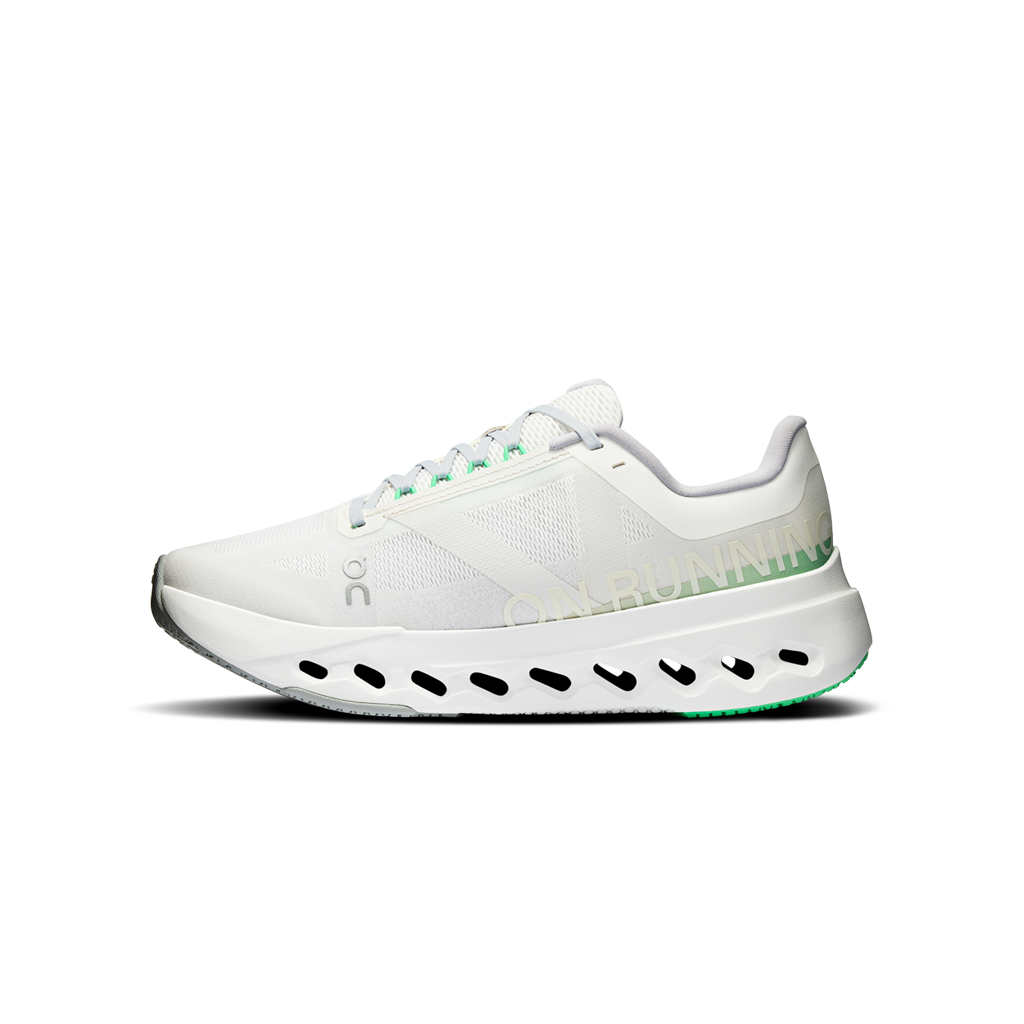 On Cloudsurfer Next - Donna