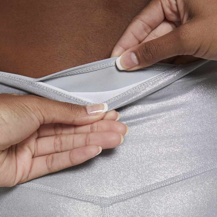 NIKE ONE 7" SHRT ICON CLASH SHIMMER CZ1143-077