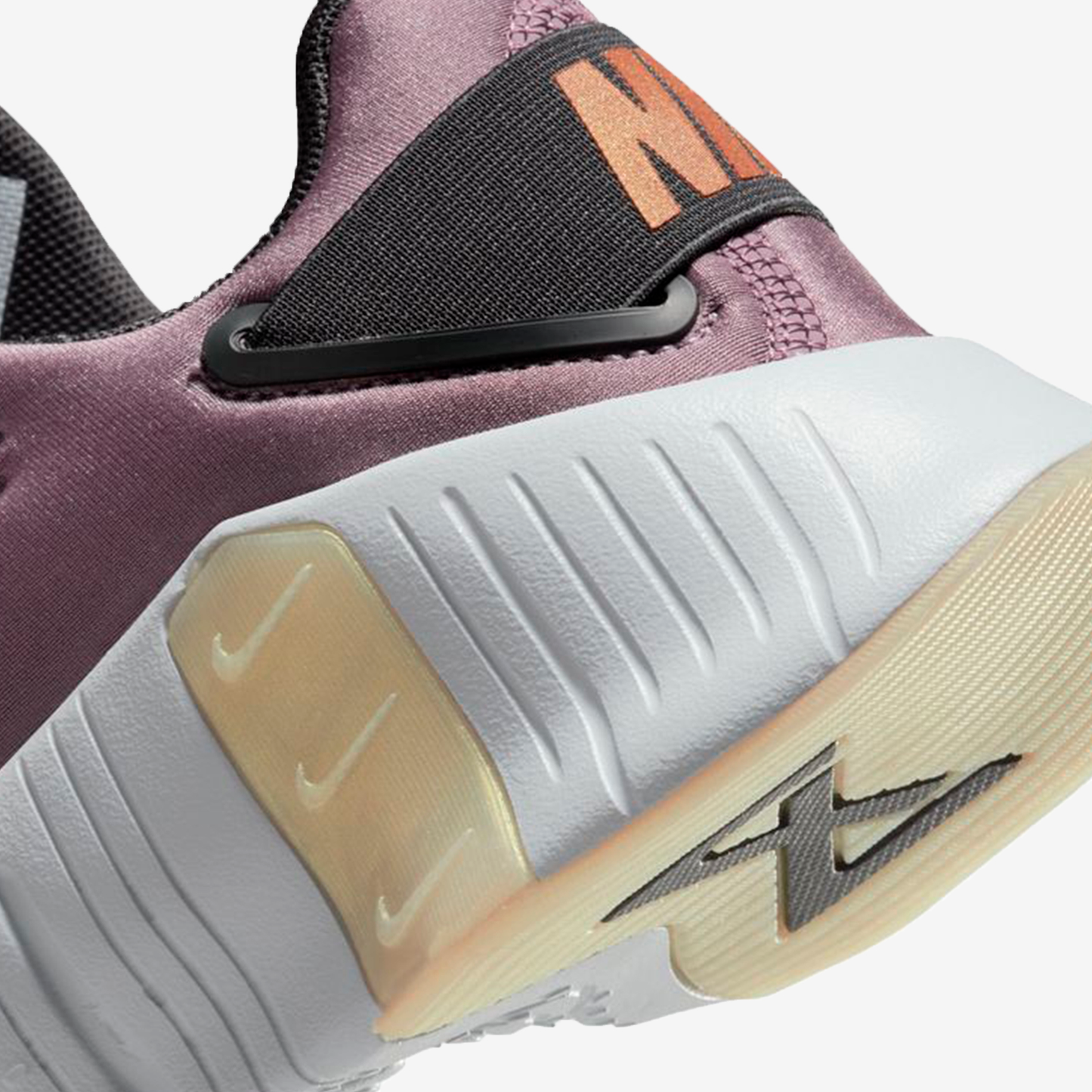 NIKE FREE METCON 4 PREMIUM - WOMAN DQ4678-500