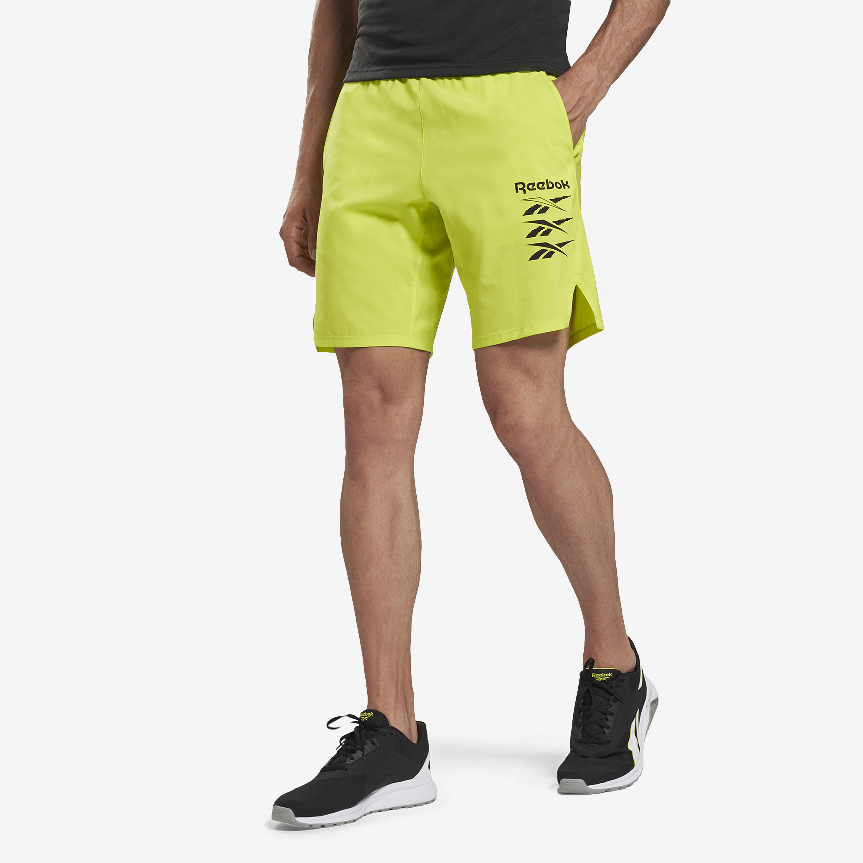 REEBOK EPIC LIGHTWEIGHT GRAPHIC SHORTS BF015-GS6582