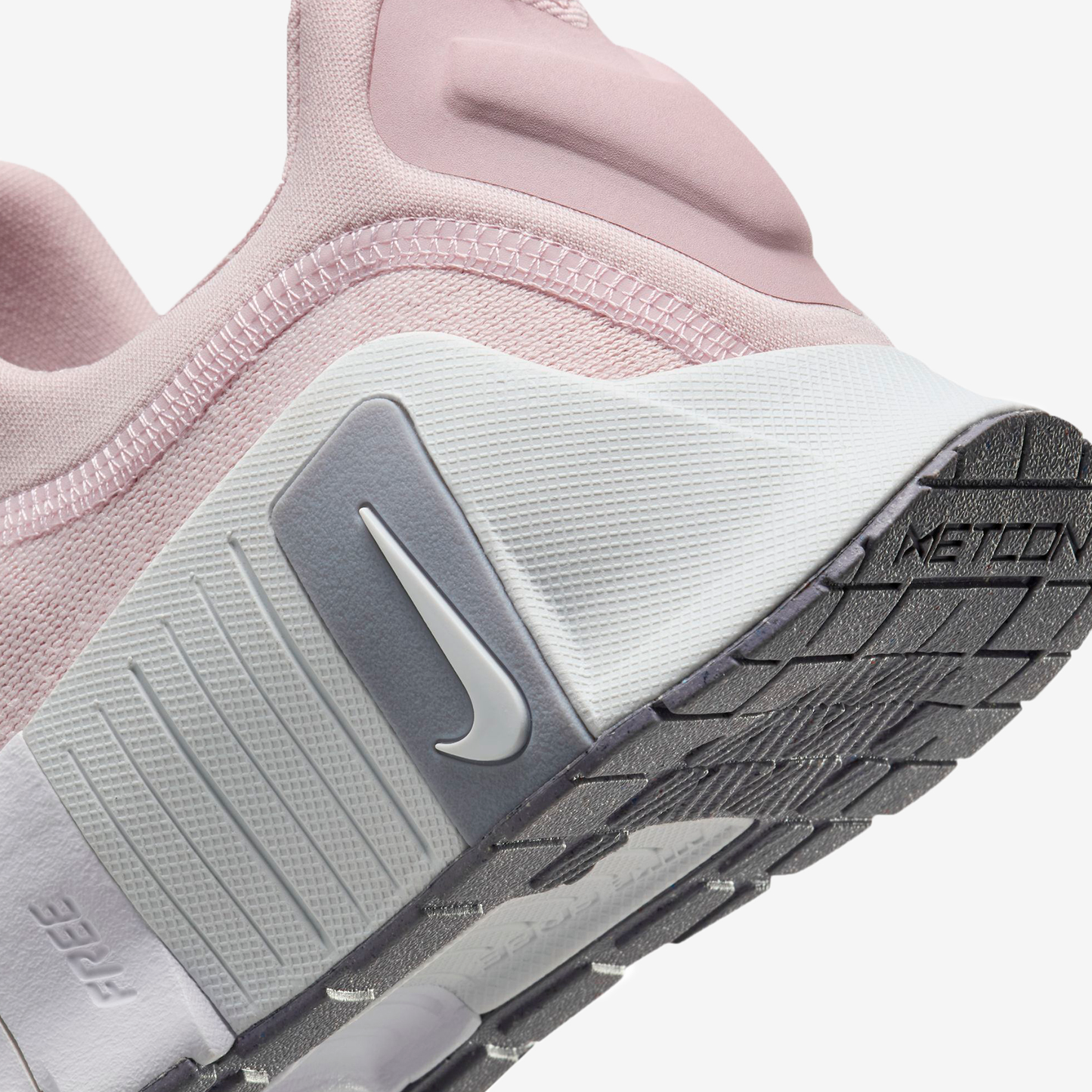 Nike Free Metcon 6 - WOMEN FJ7126-002