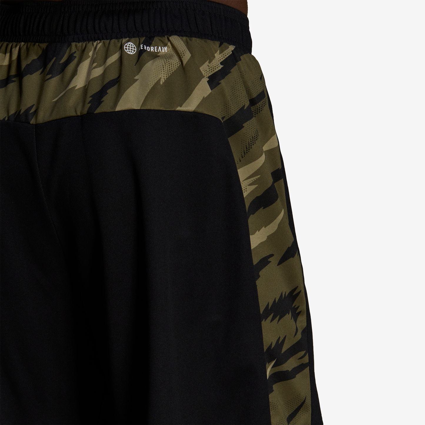 SHORT ADIDAS FEEL CAMO CAMS-HD4320
