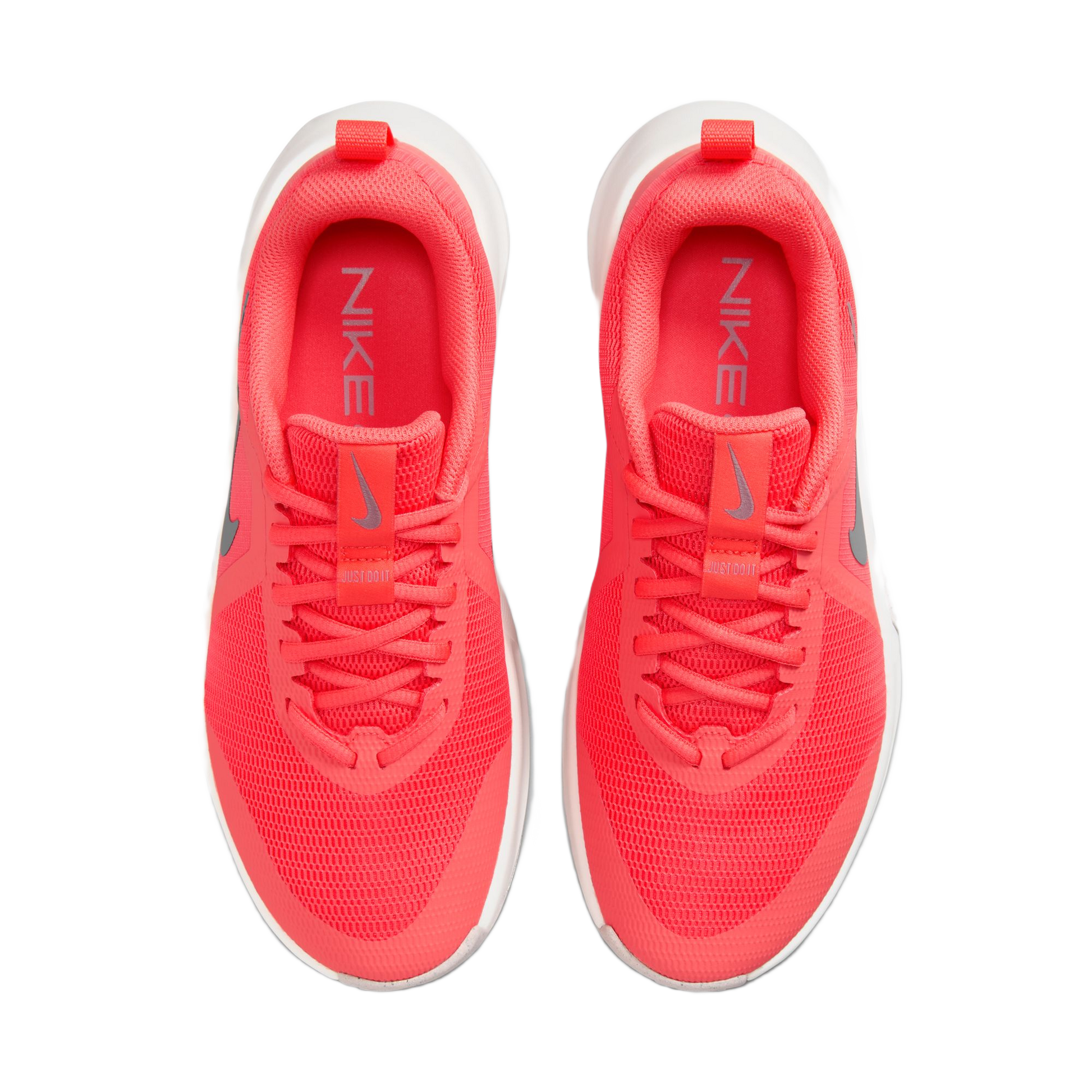 Nike MC Trainer 3 - WOMEN FQ1830-600
