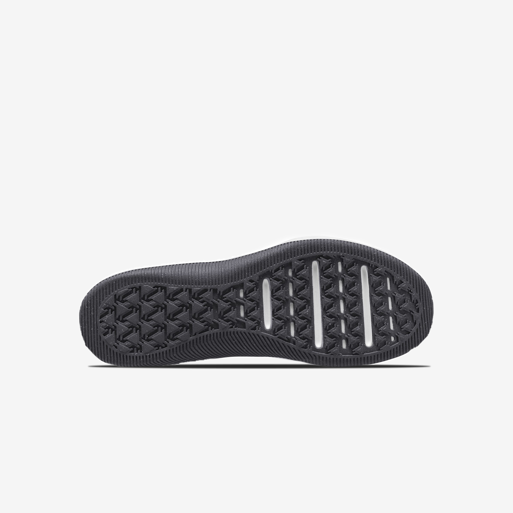 NIKE MC TRAINER 2 DM0823-011