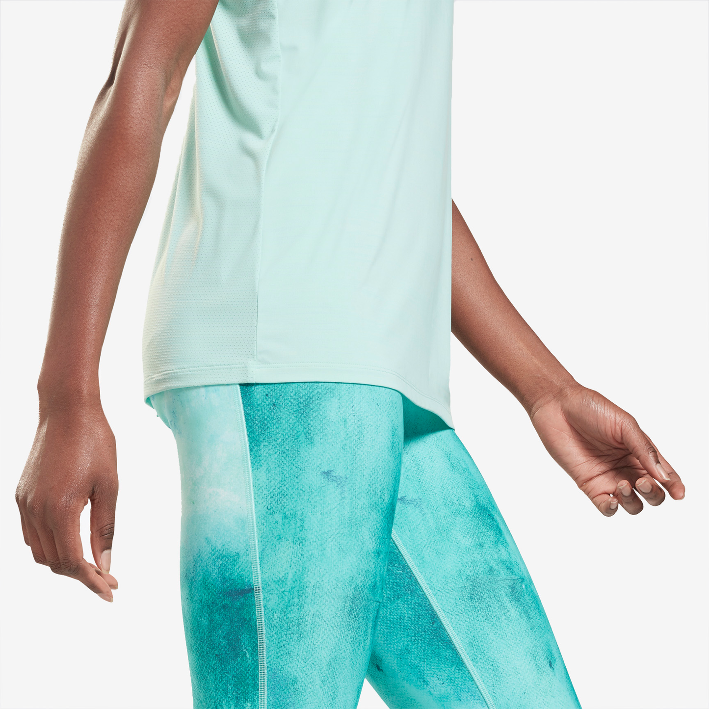 REEBOK ACTIVCHILL ATHLETIC TANK TOP JIQ84-H55859