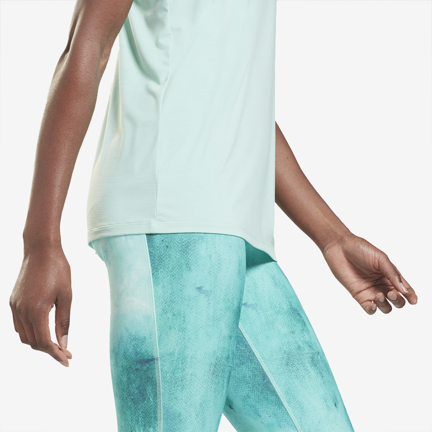 REEBOK ACTIVCHILL ATHLETIC TANK TOP JIQ84-H55859