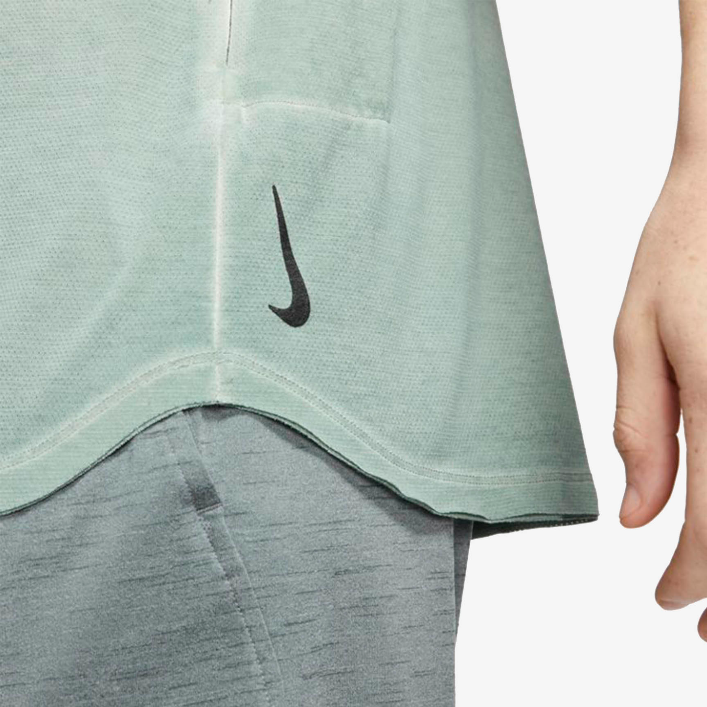 NIKE YOGA  SHORT-SLEEVE SPECIALTY-DYED TOP DC6723-337