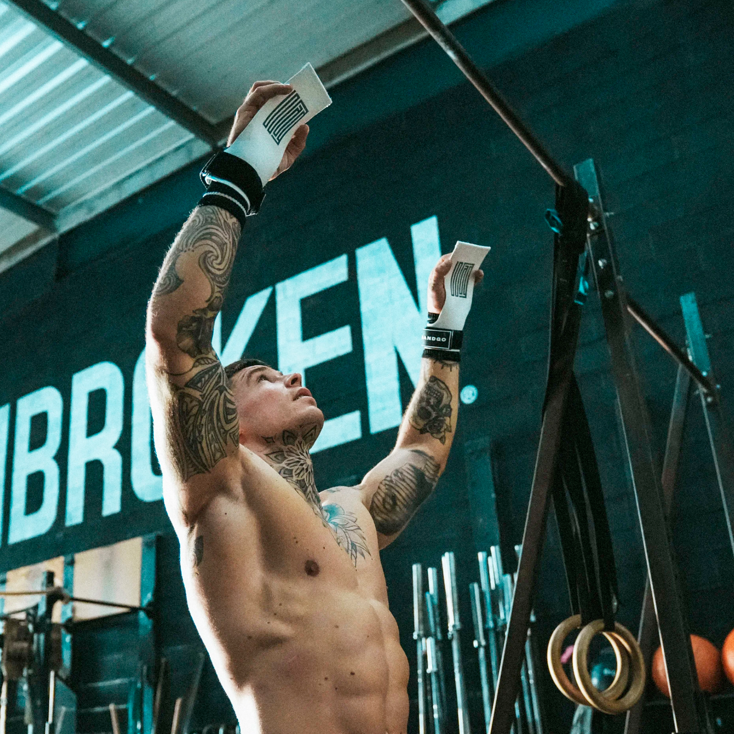 WODANDGO GYMGRIP V2 Gym Grips WAGGYMGRIP-BLK/WHT