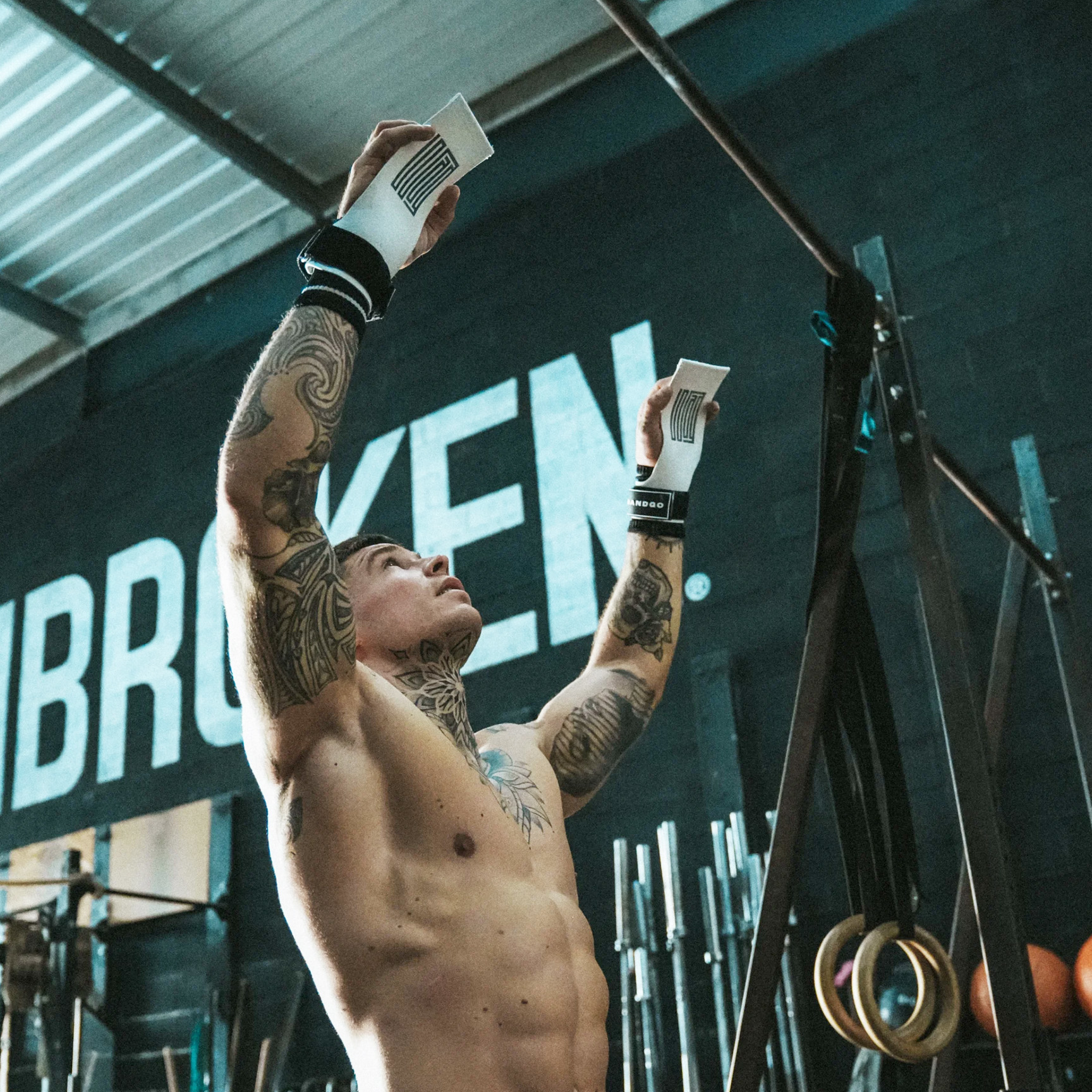 WODANDGO GYMGRIP V2 Gym Grips WAGGYMGRIP-BLK/WHT