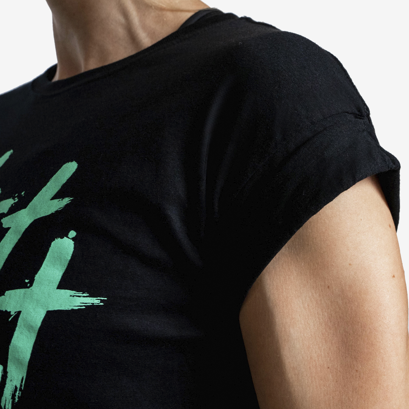 CROP TOP FITTEST FREAKEST FFCROP-BLK