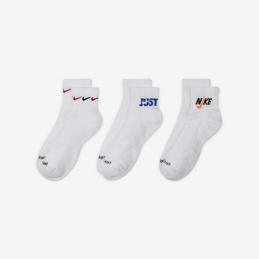 NIKE EVERYDAY PLUS SOCKS (3 PACKS) DH3827-902