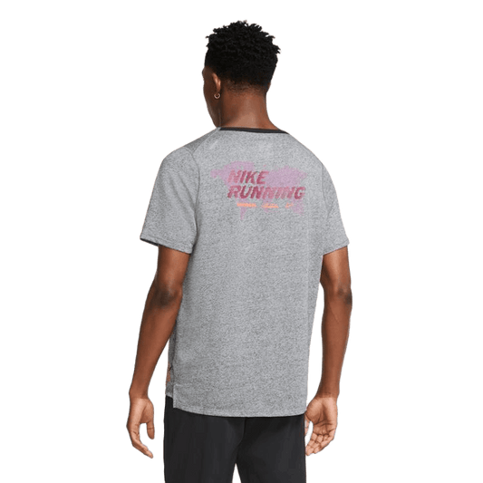 NIKE RISE 365 FUTURE FAST T-SHIRT CU5438-064