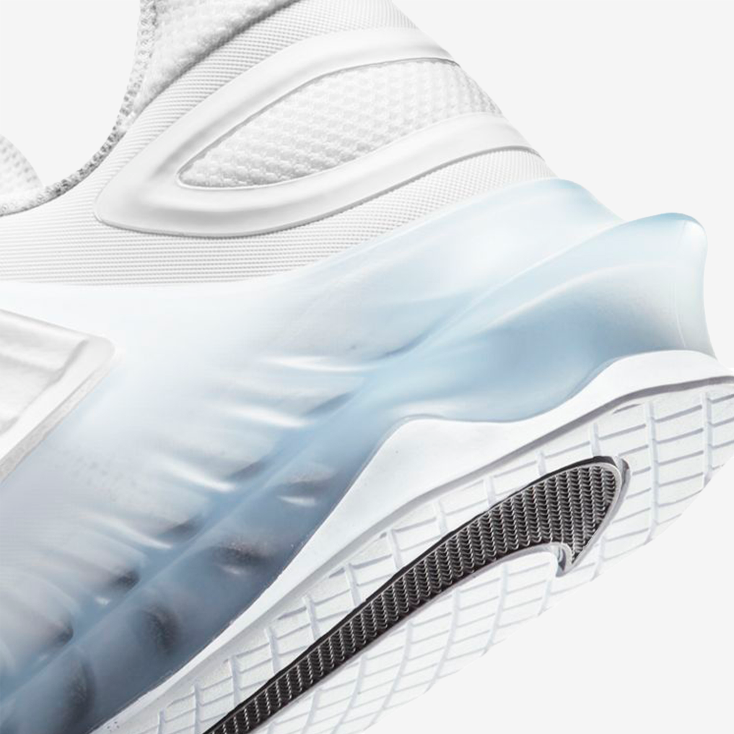 NIKE SAVALEOS CV5708-100