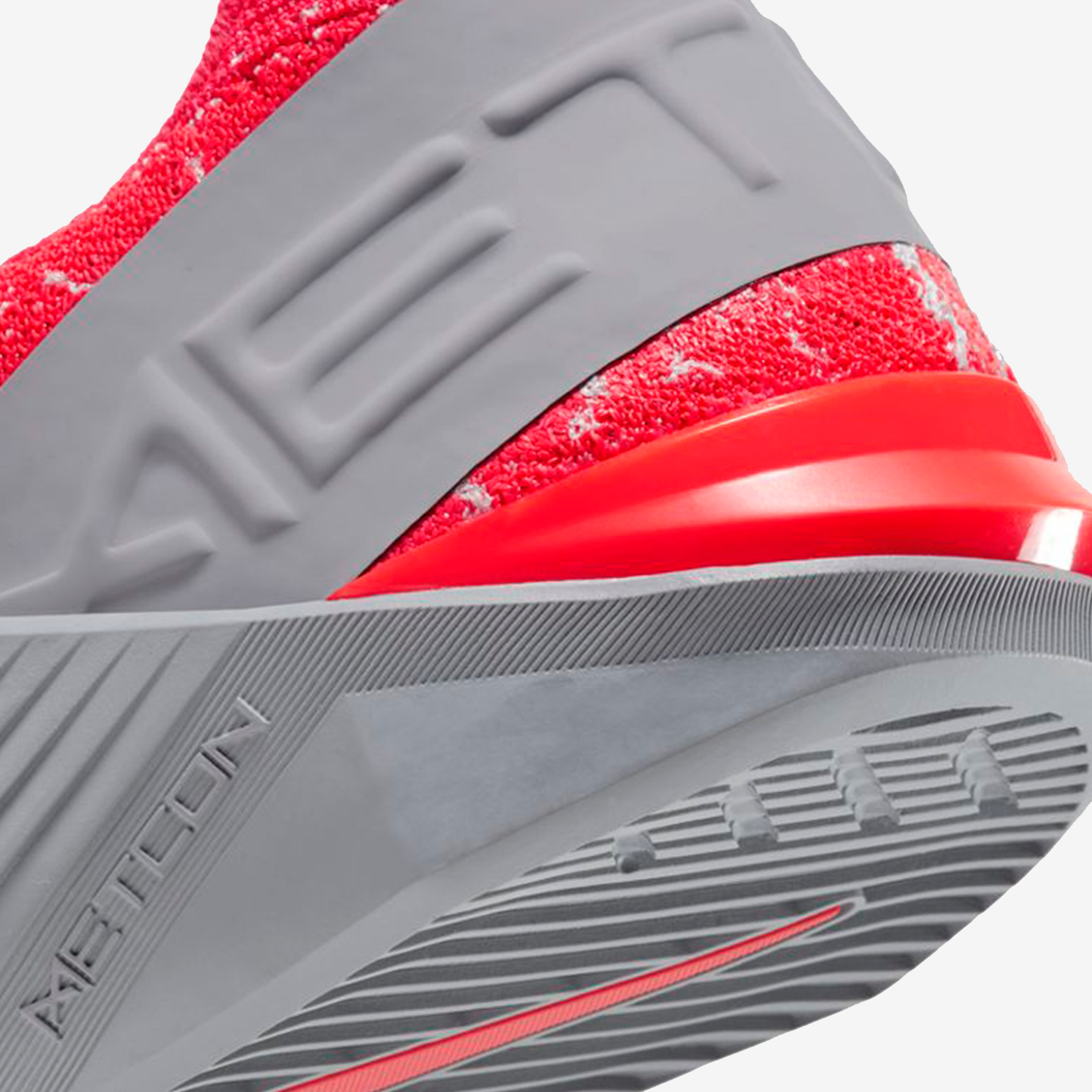 NIKE REACT METCON BQ6044-660