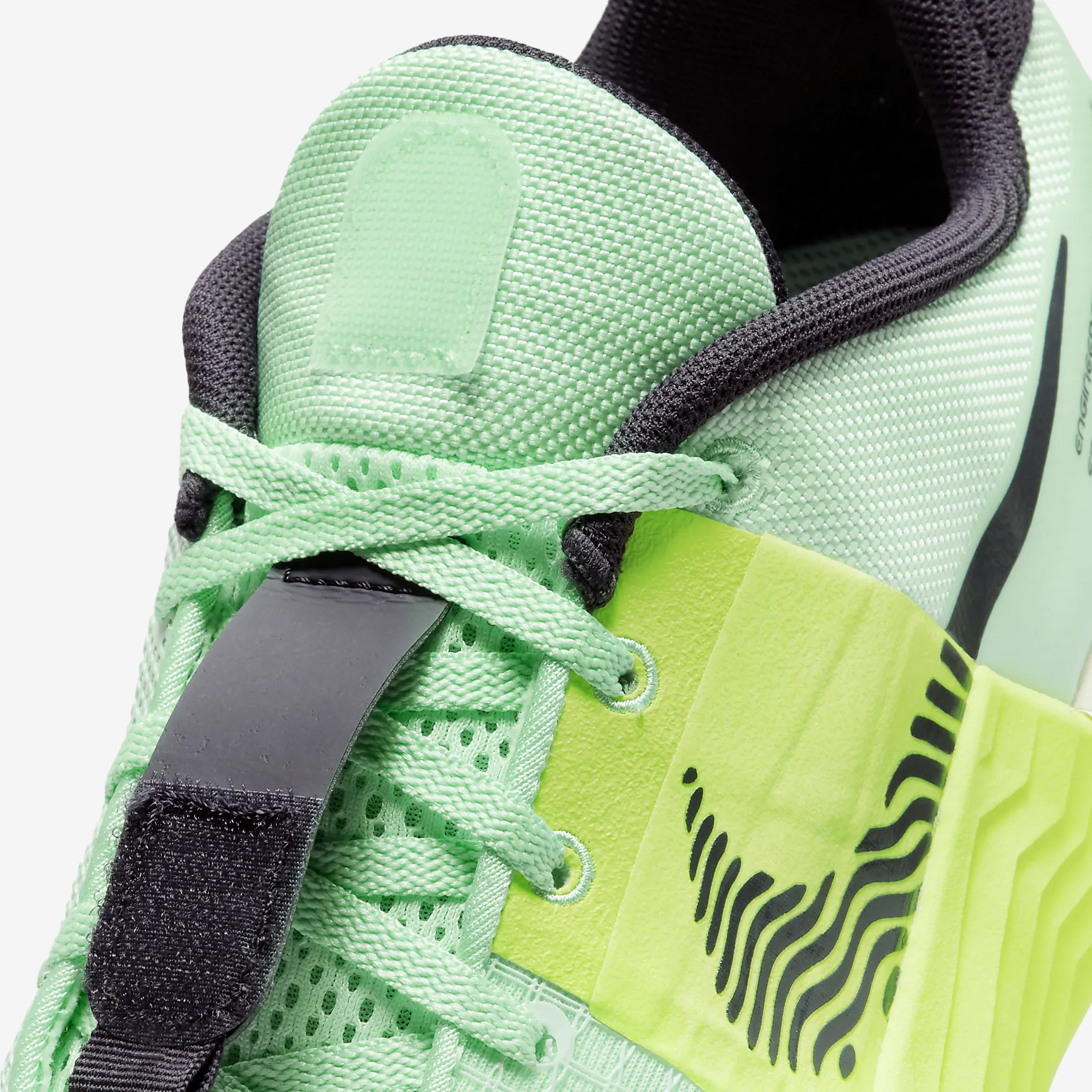 NIKE METCON 8 DO9328-300