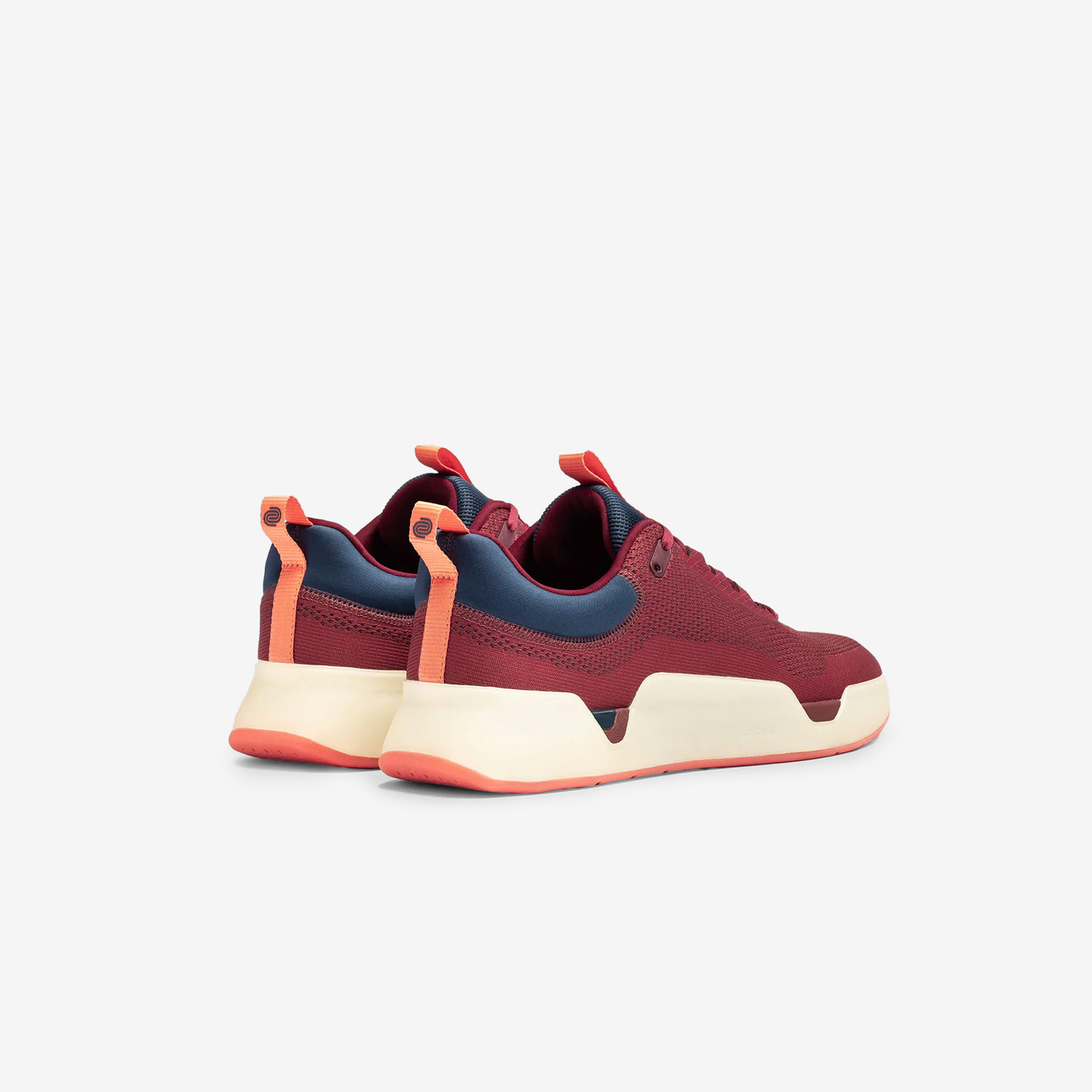WHILE ON EARTH MOVE TRAINER 4946-Beet/Oat