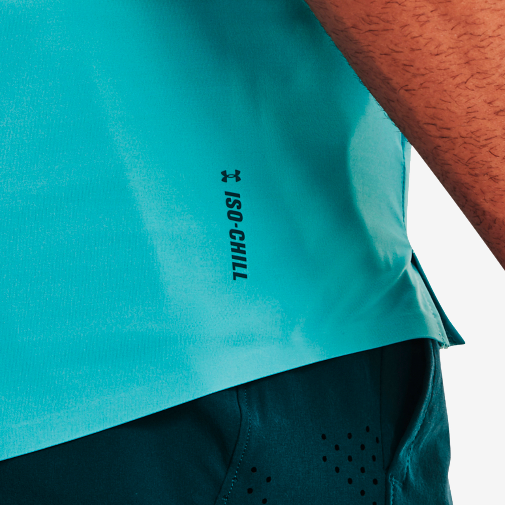 UNDER ARMOUR ISO-CHILL PERFORATED SHORT SLEEVE 1361424-476