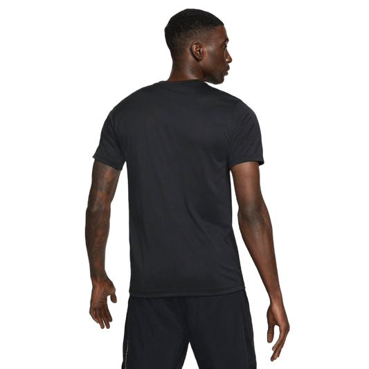 NIKE DRI-FIT  GRAPHIC TRAINING T-SHIRT DA1790-010
