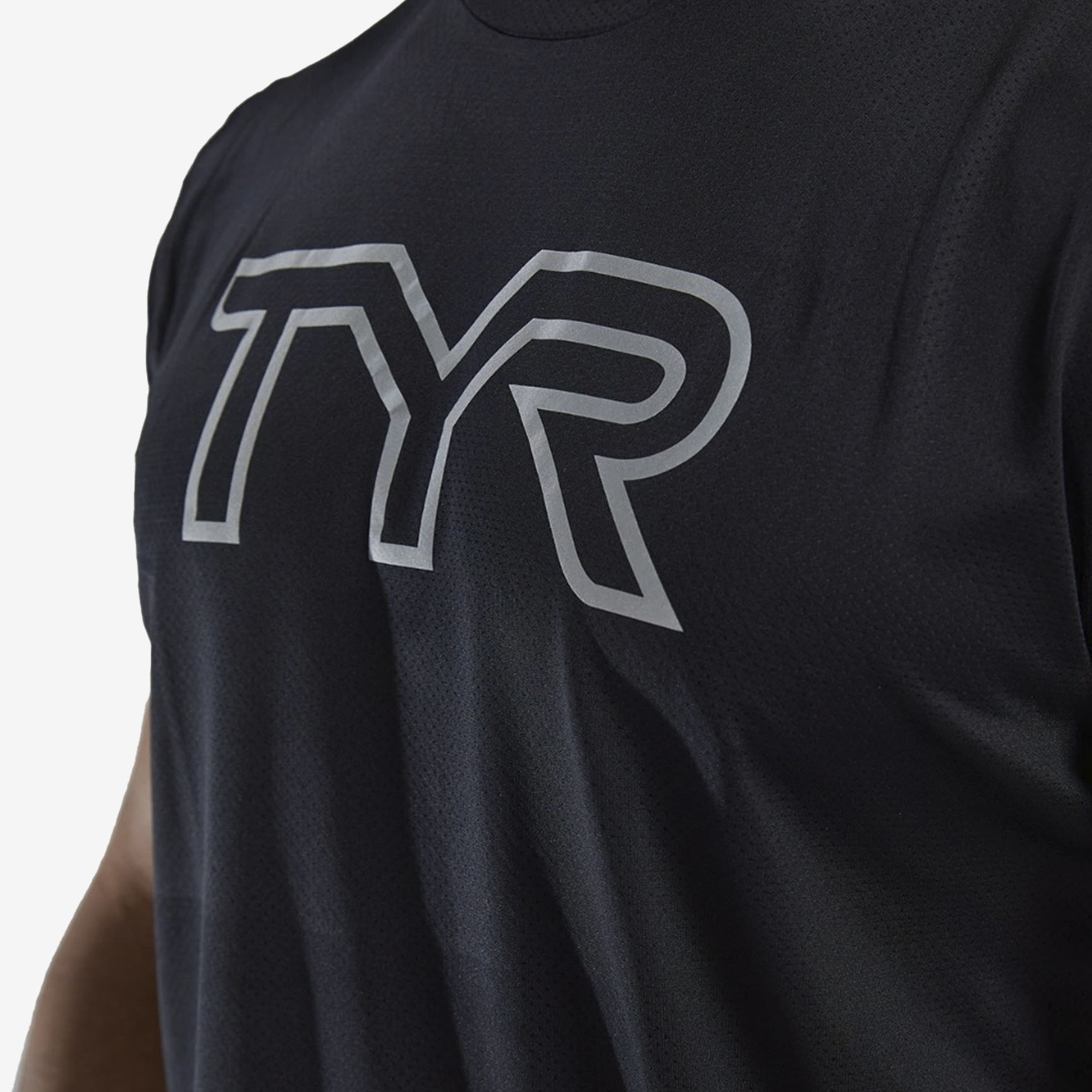 TYR Airtec™ Technical T-Shirt T44000-BLACK