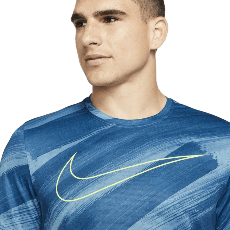 NIKE DRI-FIT SPORT CLASH SUPERSET ENERGY T-SHIRT DD1715-469