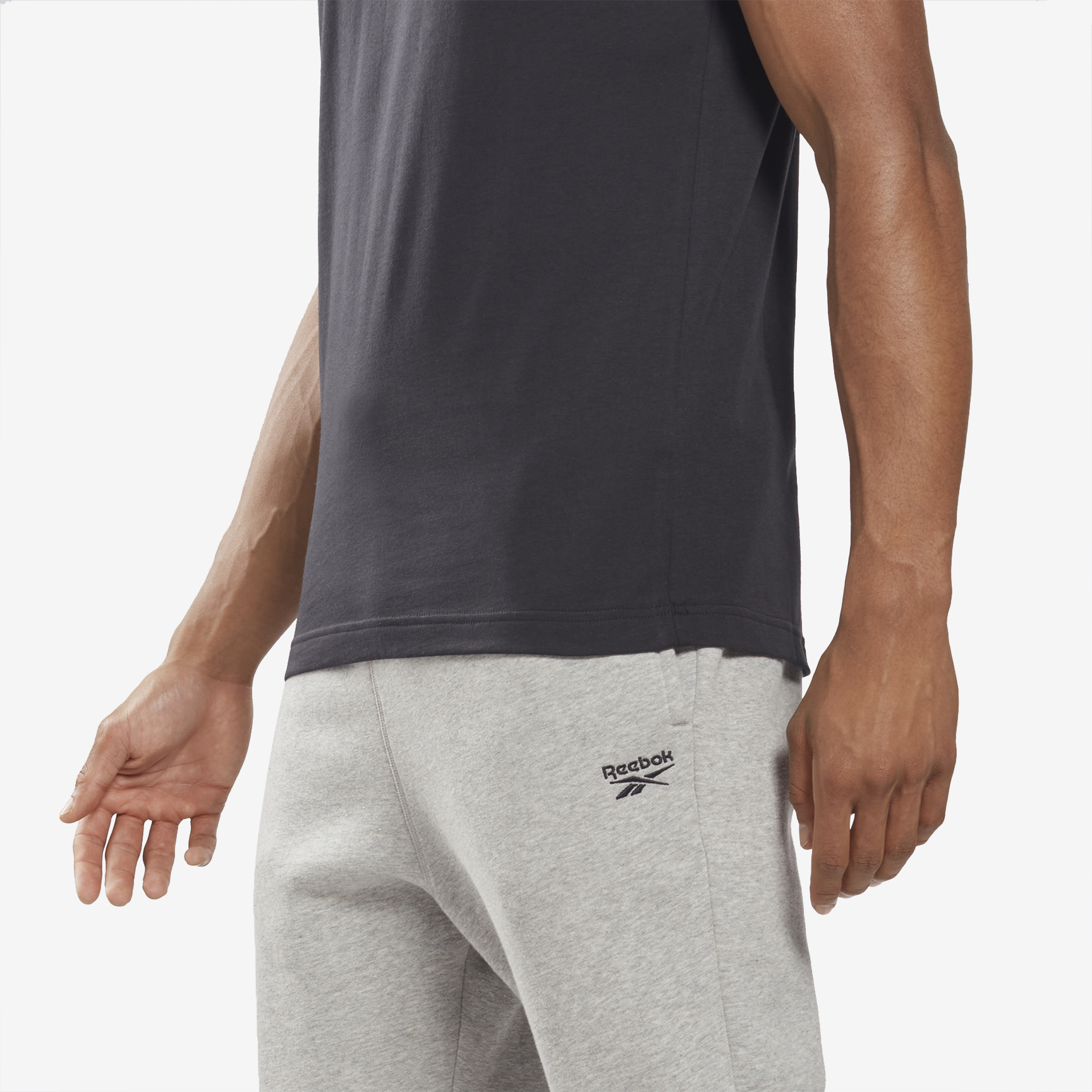 T-SHIRT REEBOK VECTOR COL5D-HD4000