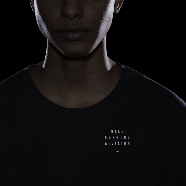 NIKE DRI-FIT RUN DIVISION RUCHED T-SHIRT DD5315-010