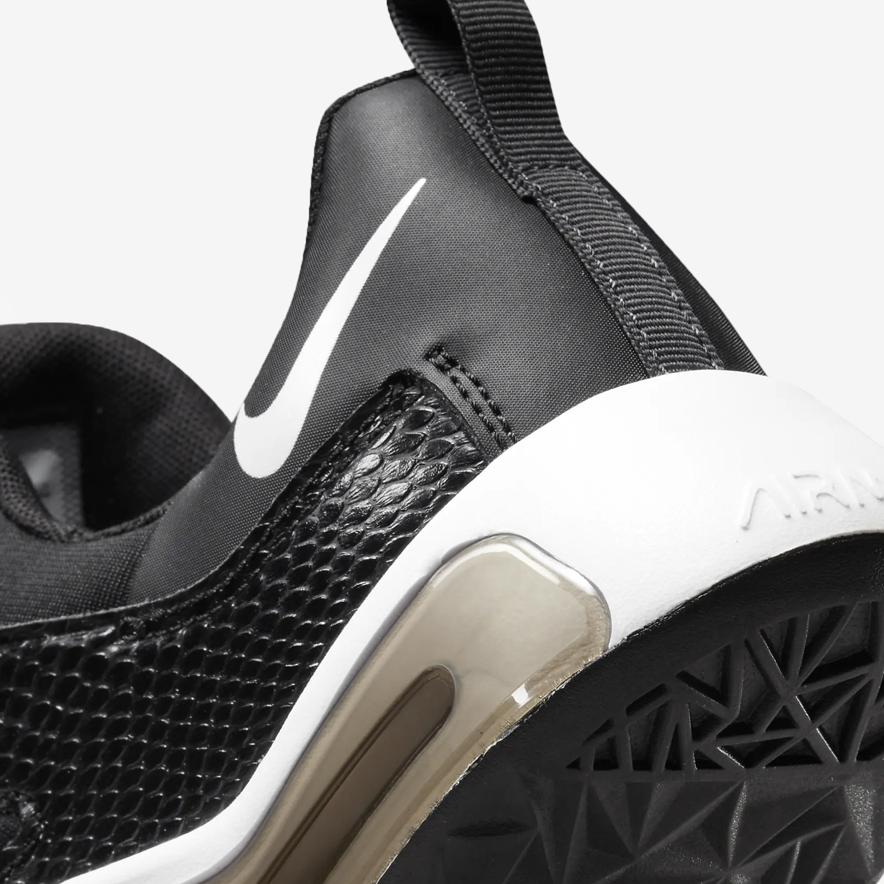 NIKE W AIR MAX BELLA TR 5 DD92851-010