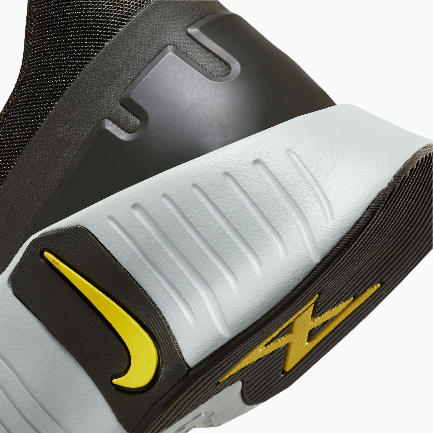 NIKE FREE METCON 5 DV3949-300