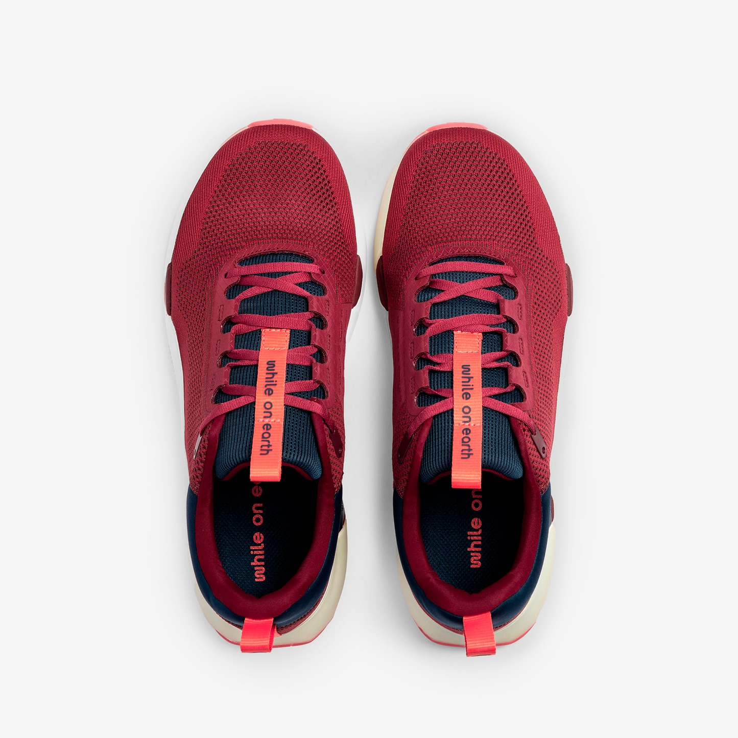 WHILE ON EARTH MOVE TRAINER 4946-Beet/Oat