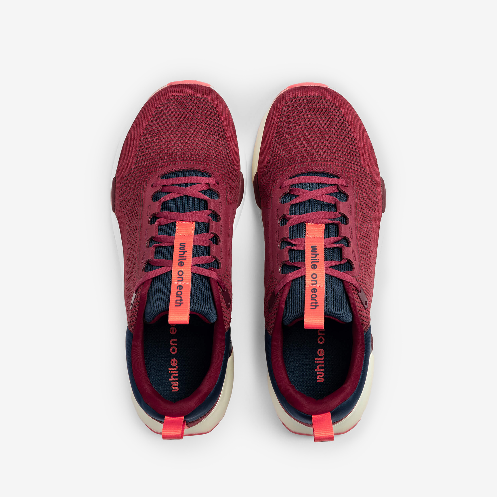 WHILE ON EARTH MOVE TRAINER 4946-Beet/Oat