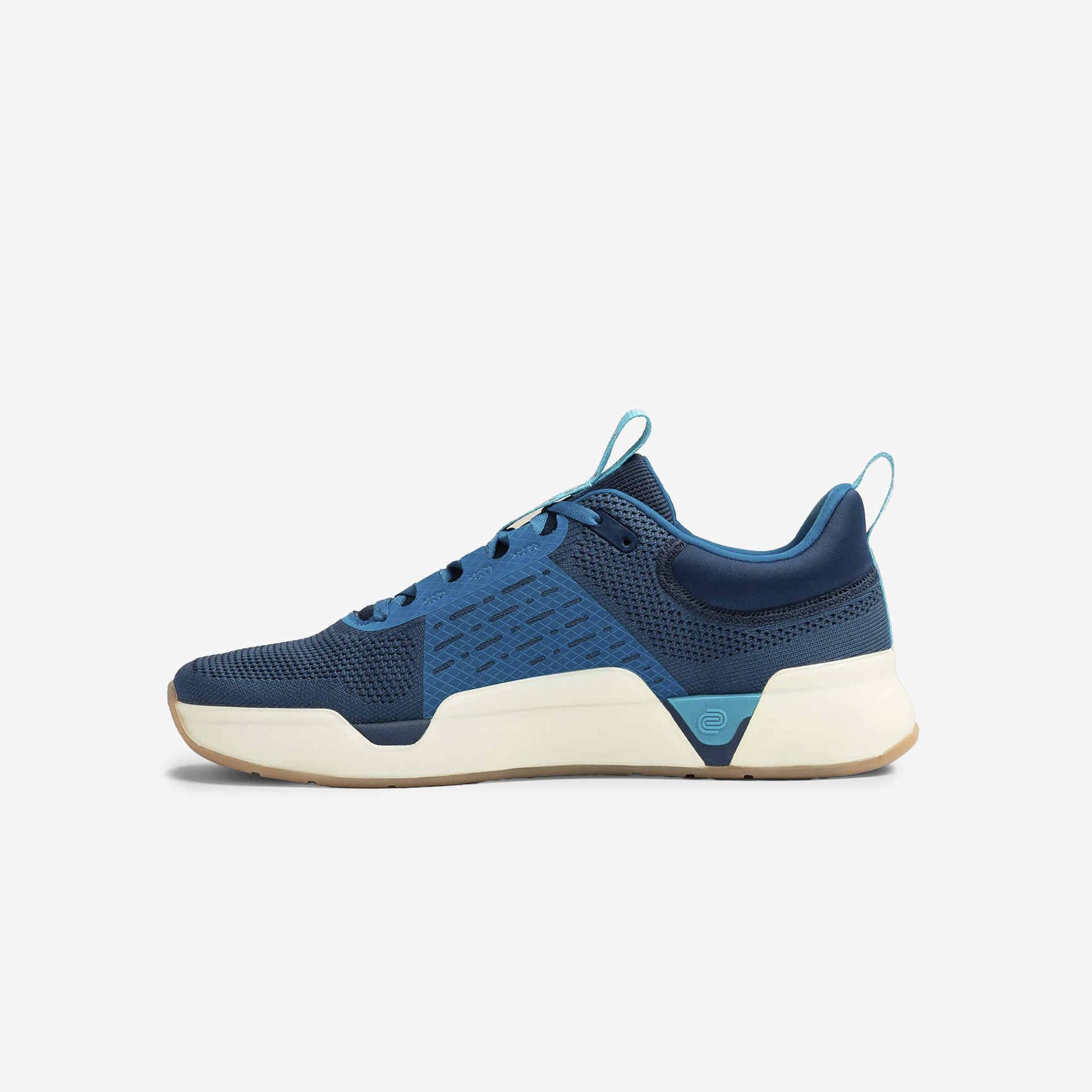 WHILE ON EARTH MOVE TRAINER 4946-Seaport/Oat