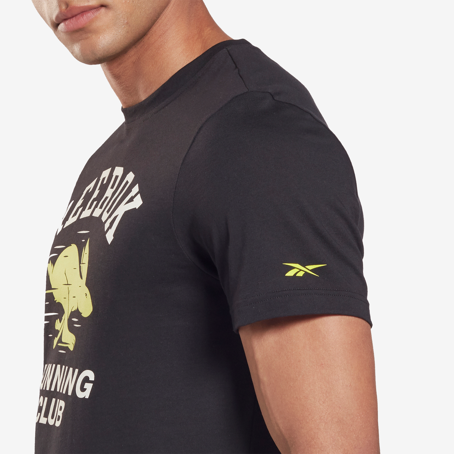 REEBOK RUNNING NOVELTY GRAPHIC T-SHIRT BG264-GS4225