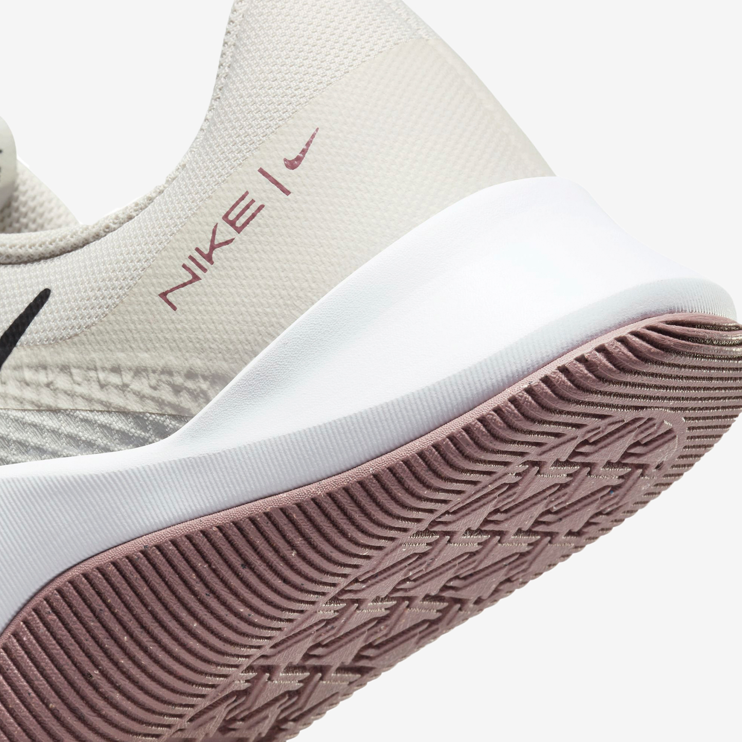 NIKE MC TRAINER 2 - WOMEN DM0824-008