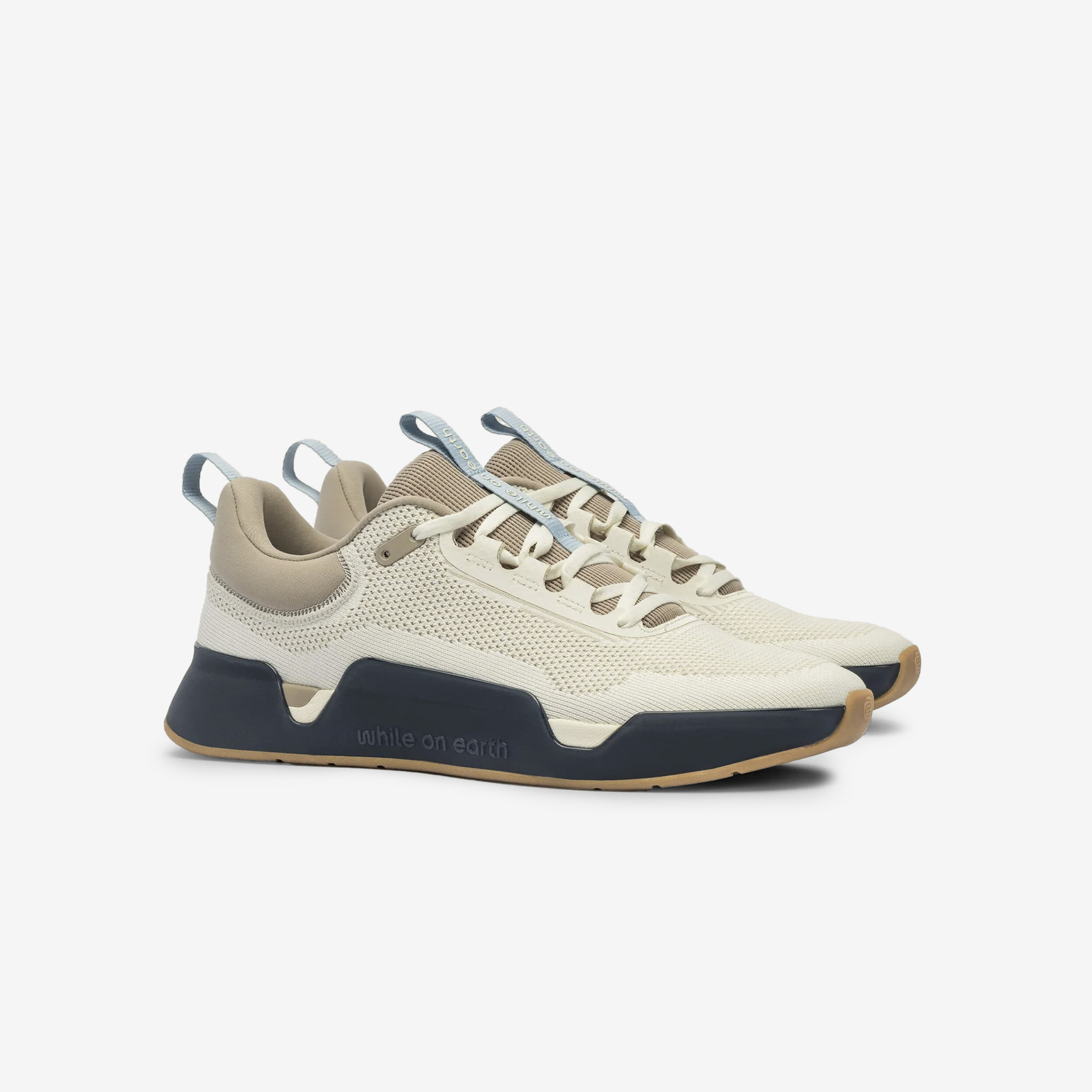 WHILE ON EARTH MOVE TRAINER FTN-Wheat/Midnight