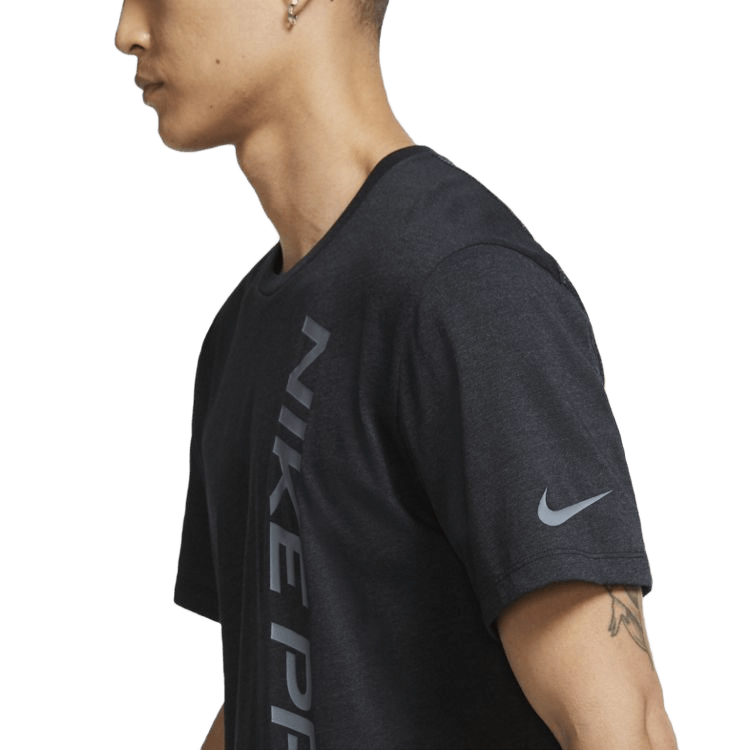 NIKE PRO T-SHIRT CU4975-010