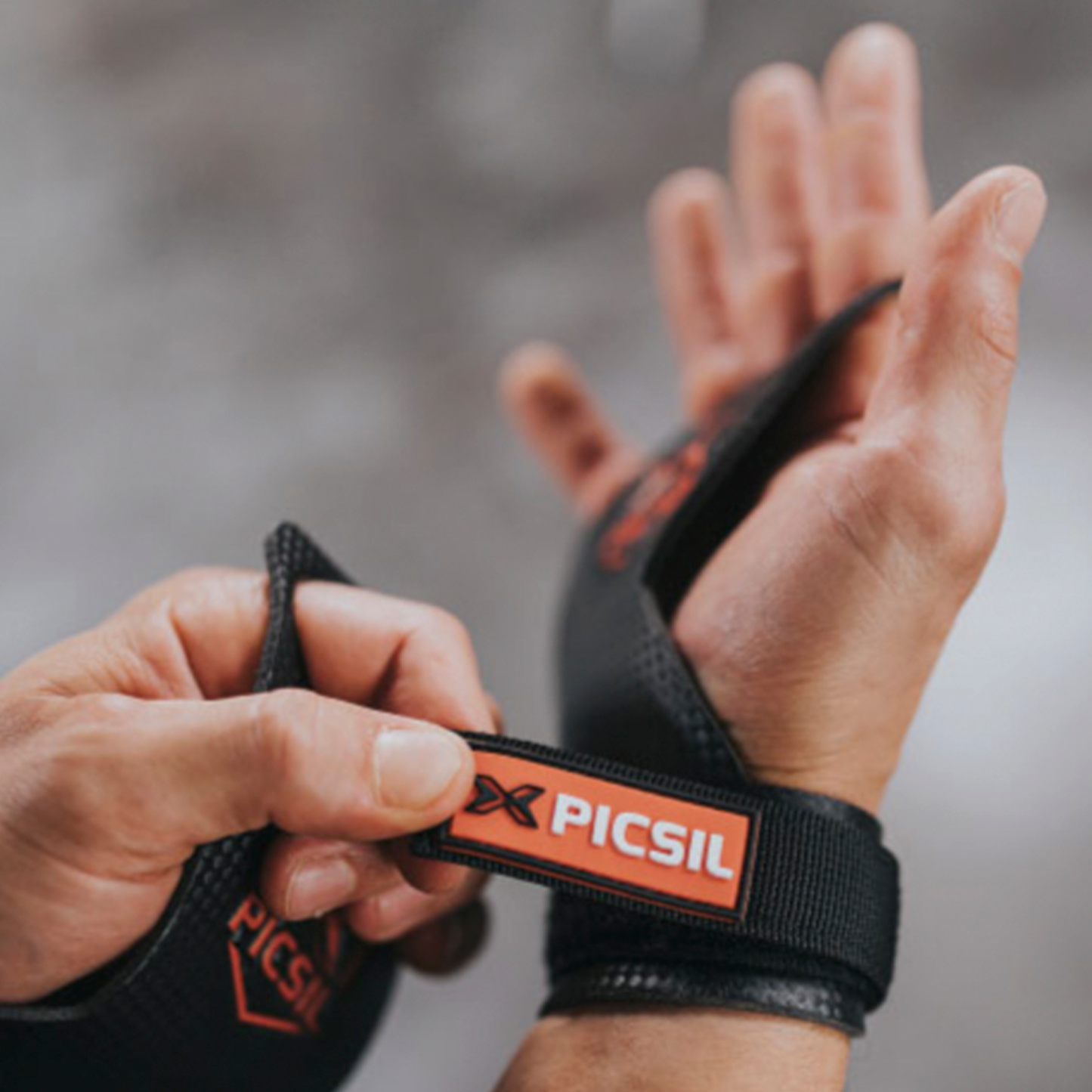 Picsil Falcon Grips X000UEVFML-BLK
