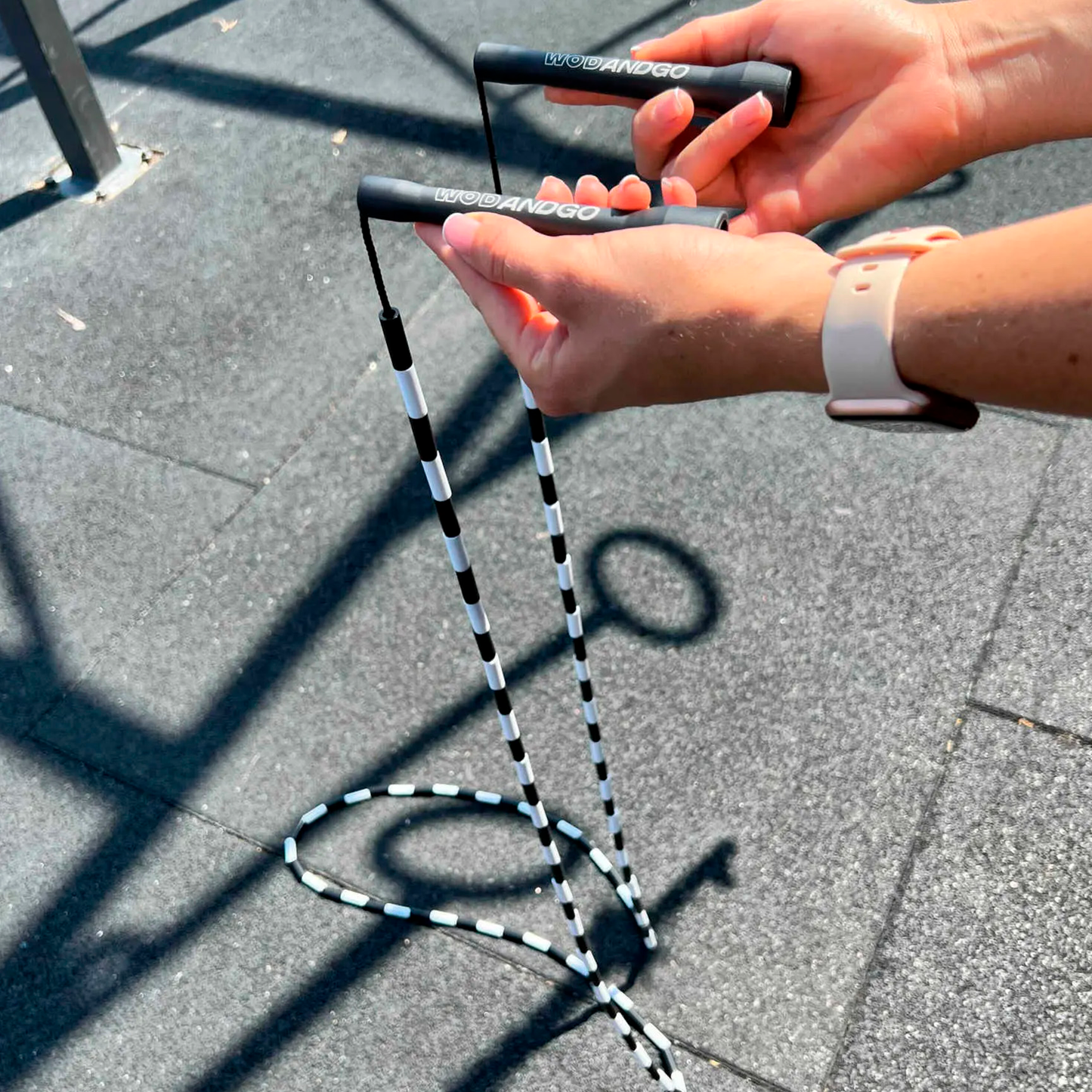 WODANDGO Beaded Jump Rope WAGROPE-BLK/WHT