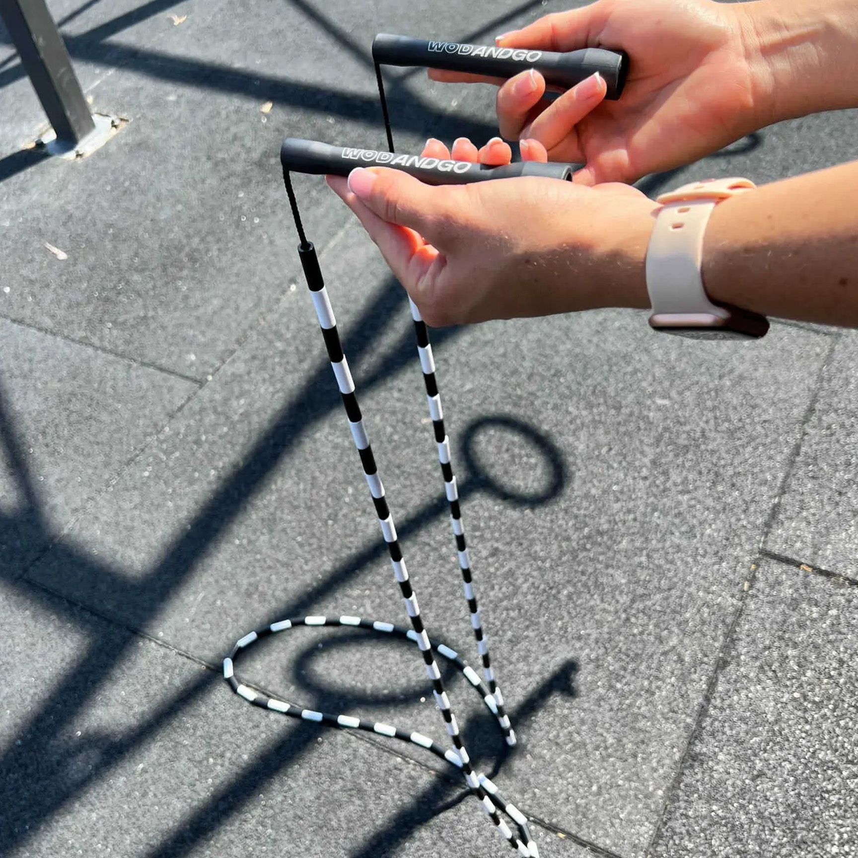 WODANDGO Beaded Jump Rope WAGROPE-BLK/WHT