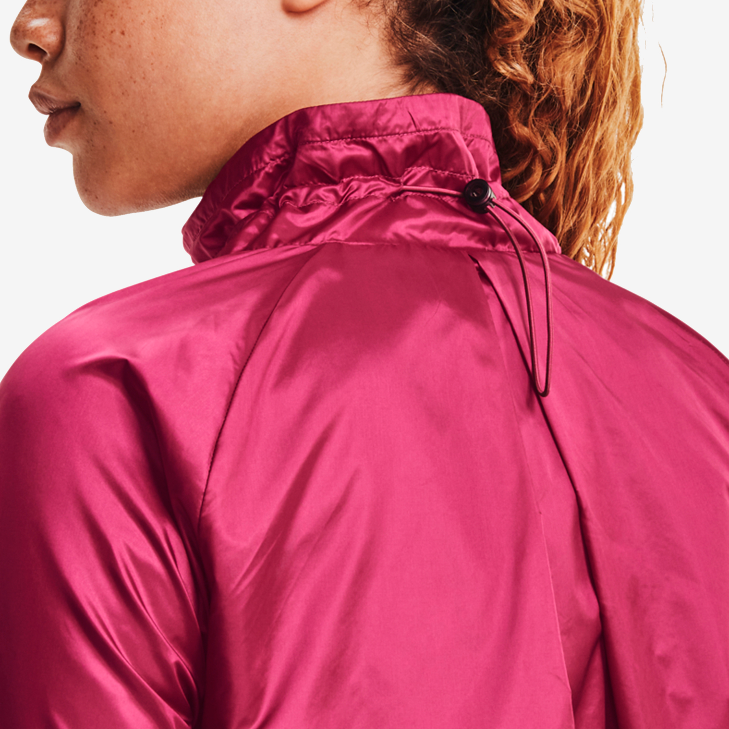 UNDER ARMOUR RECOVER™ WOVEN SHINE JACKET 1364011-501
