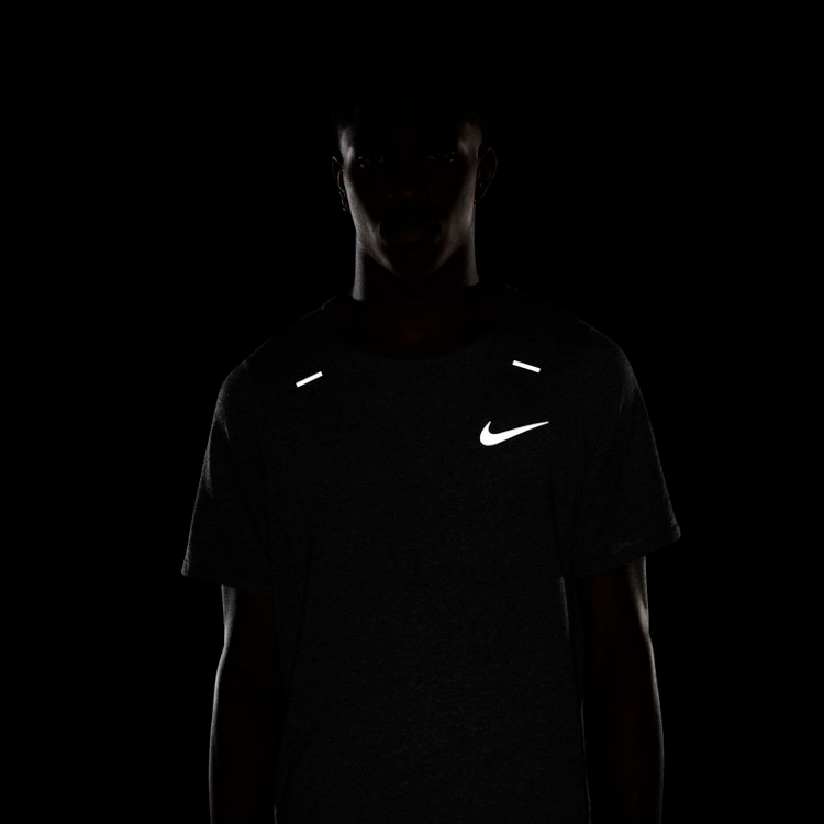 NIKE RISE 365 FUTURE FAST T-SHIRT CU5438-064