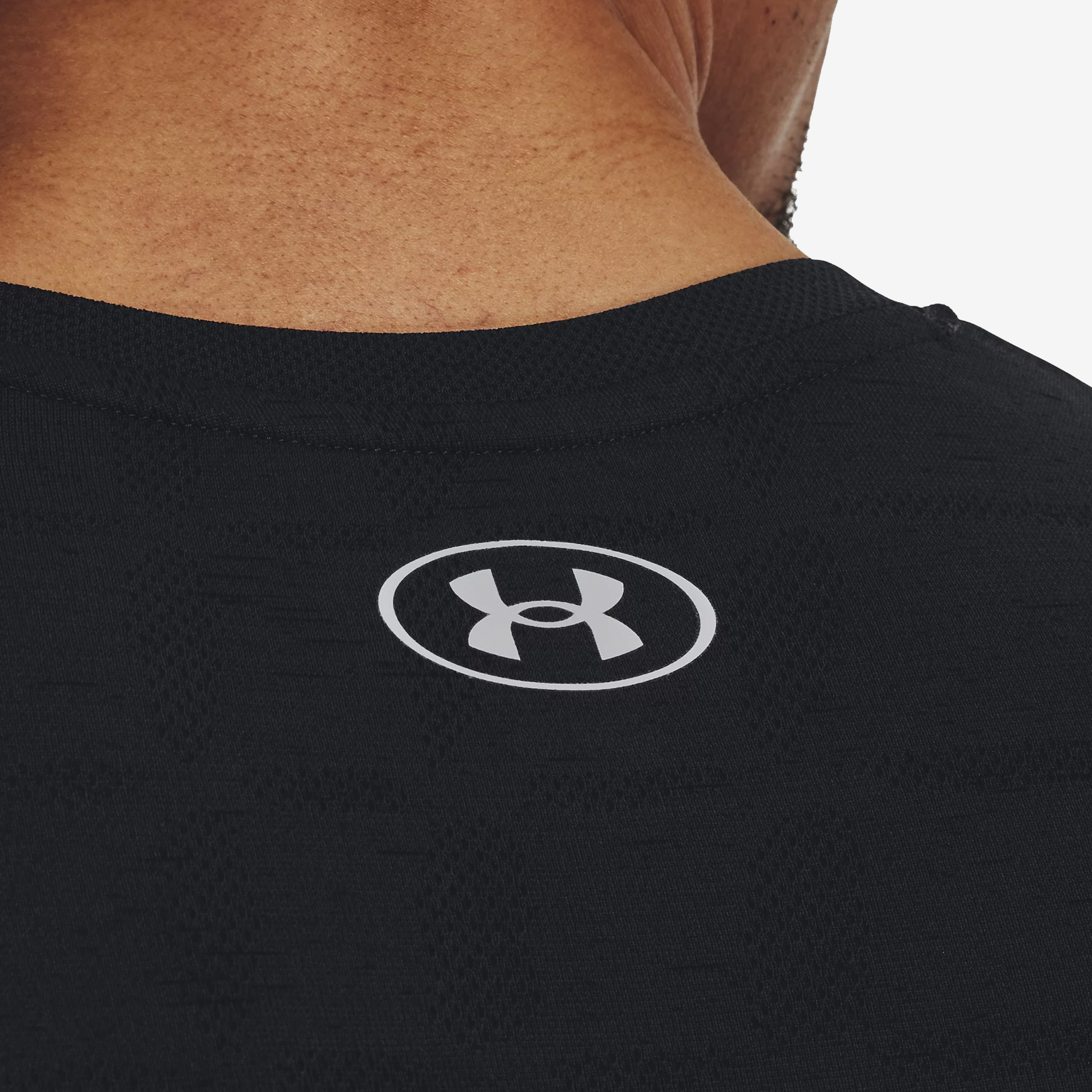 UA T-SHIRT RIPPLE 1379281-001