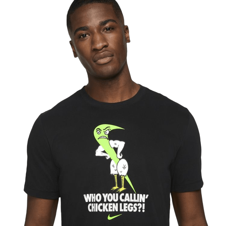 NIKE DRI-FIT  GRAPHIC TRAINING T-SHIRT DA1796-010