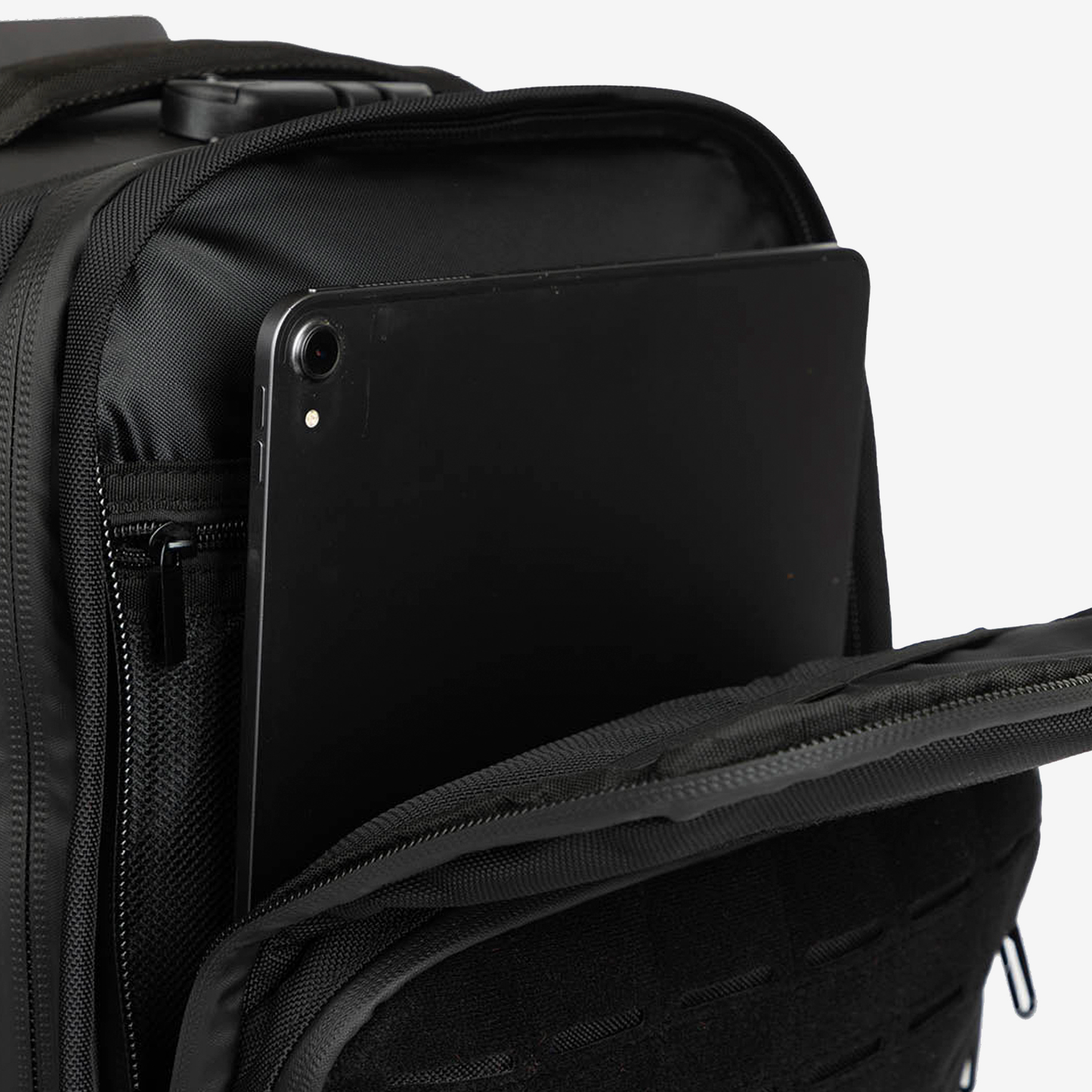 PICSIL MAVERICK TACTICAL BACKPACK 40L MAVERICK-BLACK