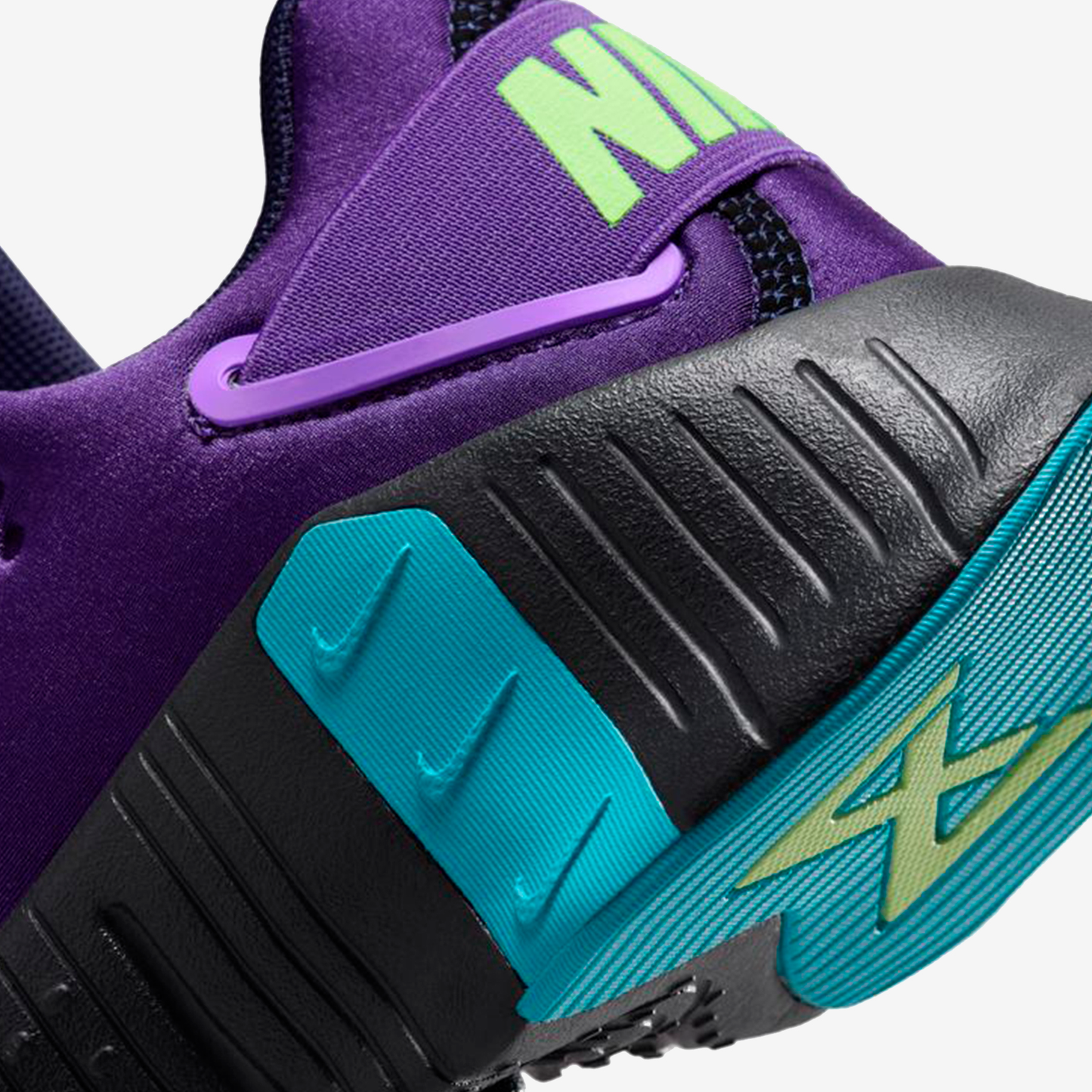 NIKE FREE METCON 4 - WOMAN CZ0596-500