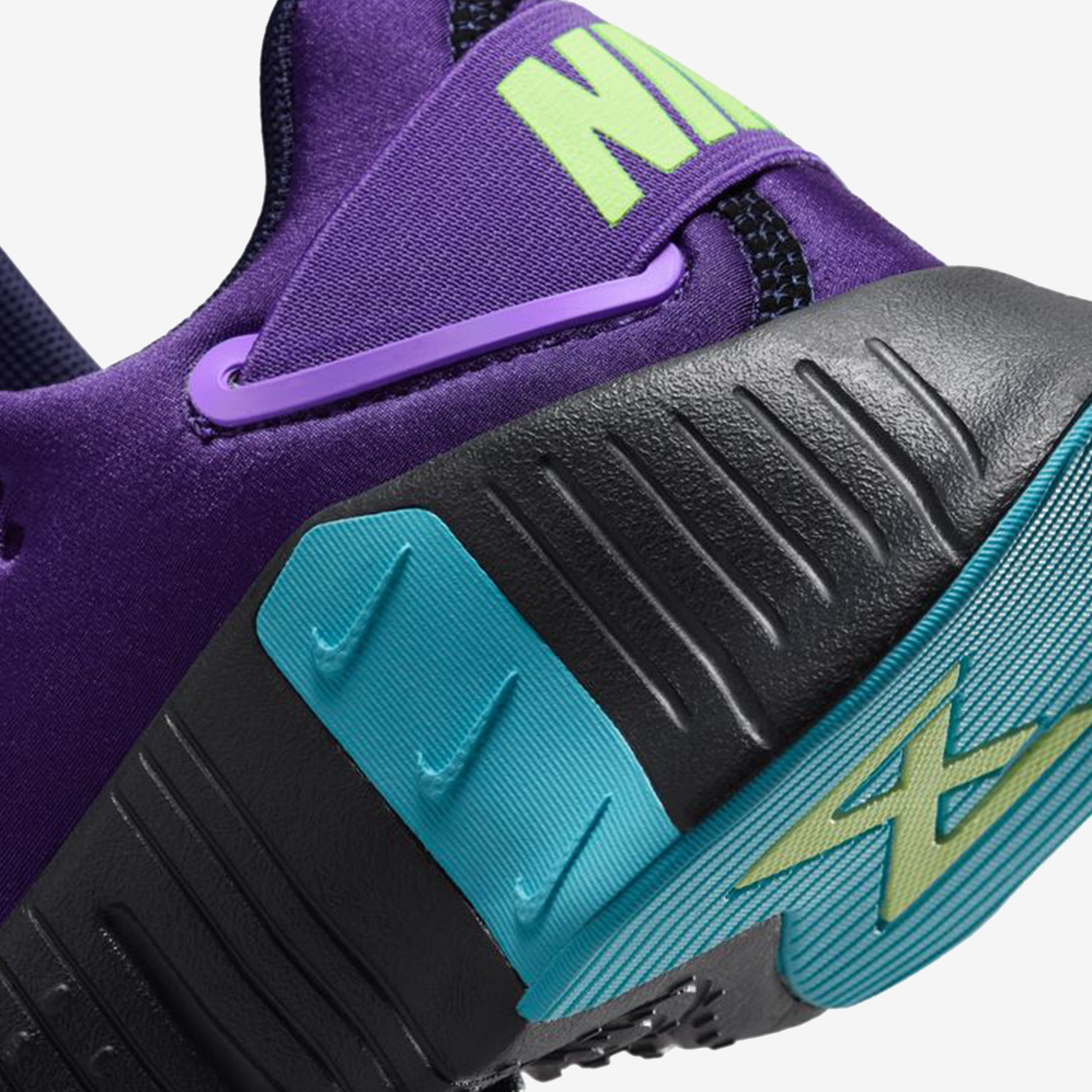 NIKE FREE METCON 4 - WOMAN CZ0596-500