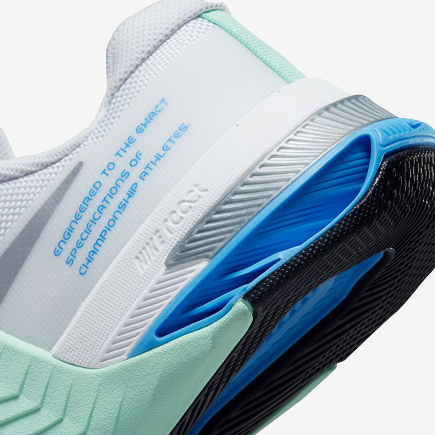 NIKE METCON 8 - WOMAN DO9327-100