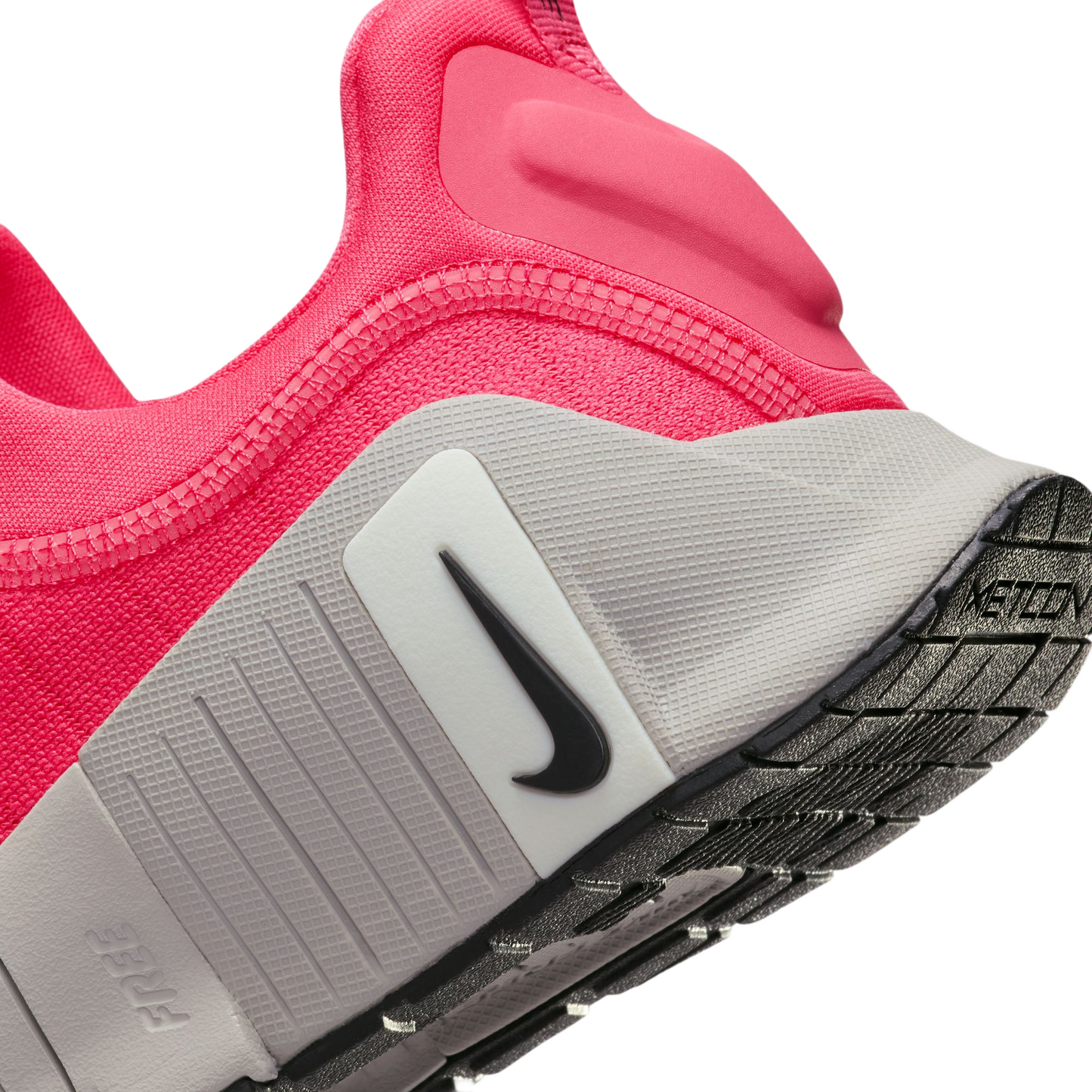 Nike Free Metcon 6 - WOMEN FJ7126-602