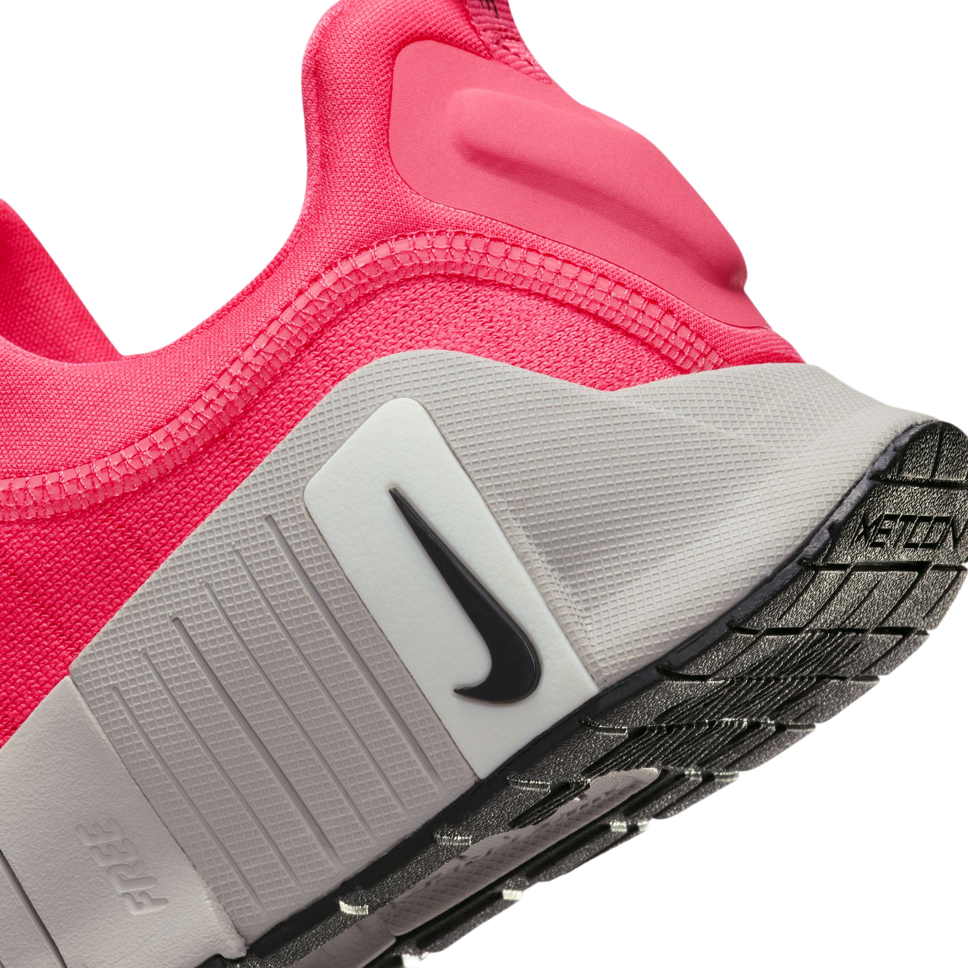 Nike Free Metcon 6 - WOMEN FJ7126-602