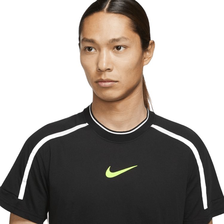 NIKE DRI-FIT SHORT CLASH T-SHIRT DD1726-010